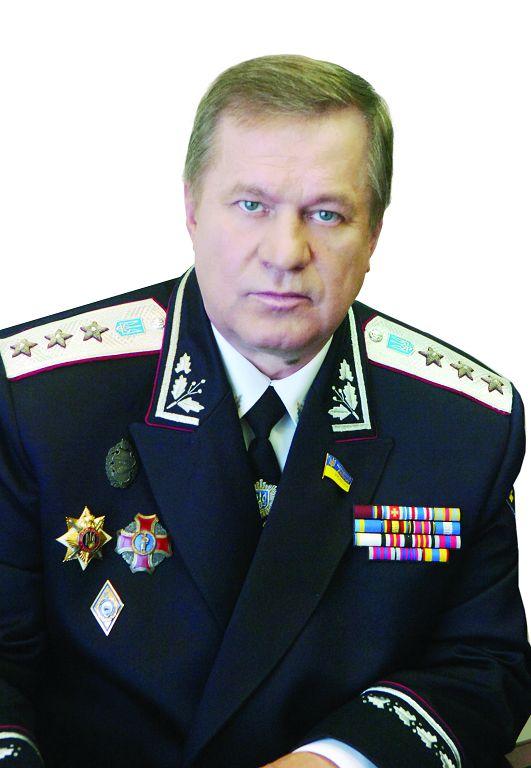 Генерал-полковник міліції Сергій Гусаров: “Якщо у нас є такі люди, ми обов`язково переможемо!” 