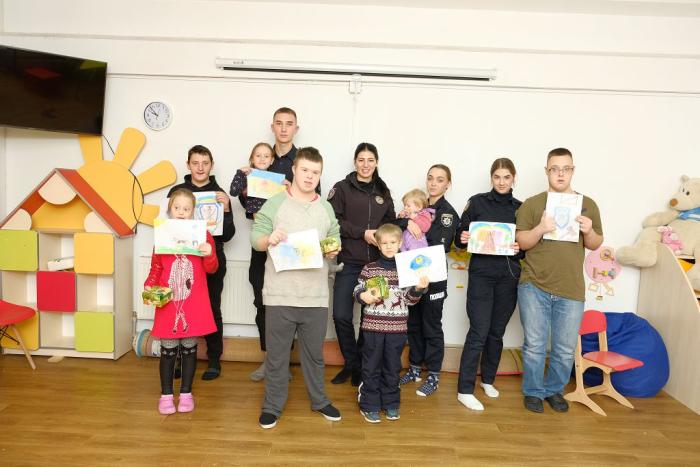 Конкурс дитячого малюнка “Я у безпеці з МВС”