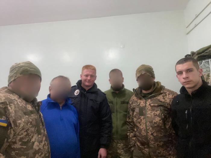 Курсанти факультету № 4 підтримують бойовий дух поранених бійців