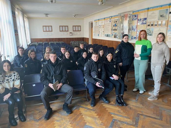 Курсантів навчають прийомам саморегуляції психоемоційного стану