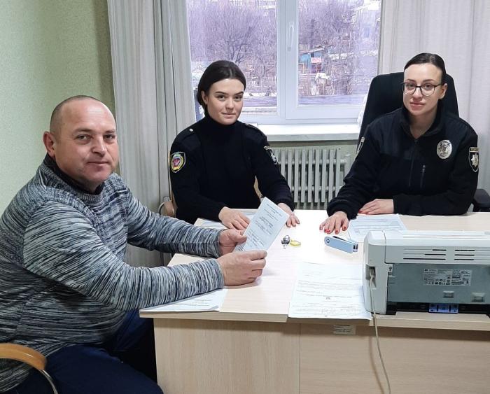 Викладачі університету перевіряють стан проходження курсантами стажування на посаді