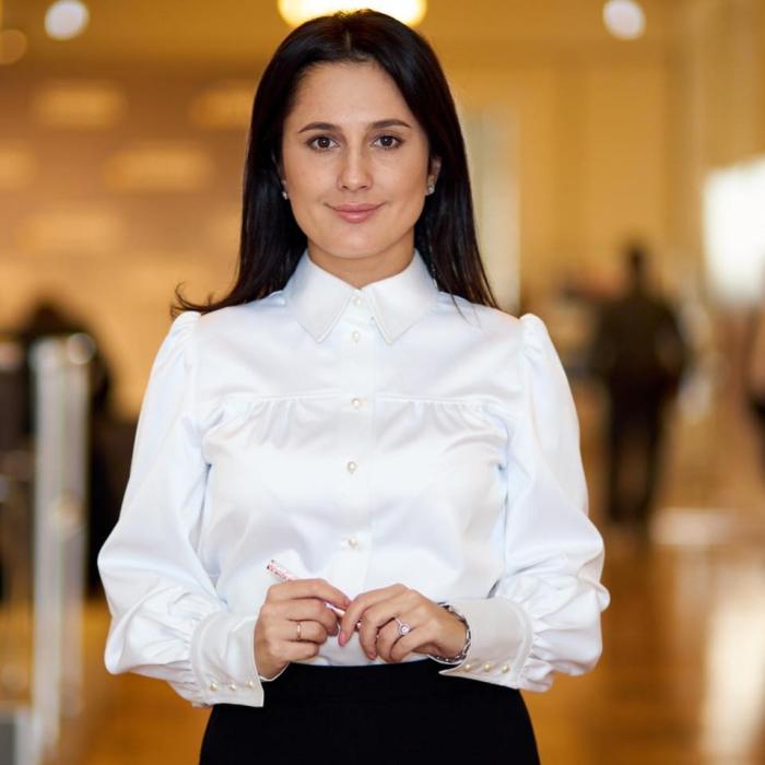 Привітання членкині Наглядової ради ХНУВС, народної депутатки України Ірини Борзової з Різдвяними та Новорічними святами