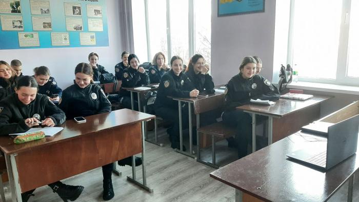 Бінарне заняття для майбутніх психологів ювенальної превенції