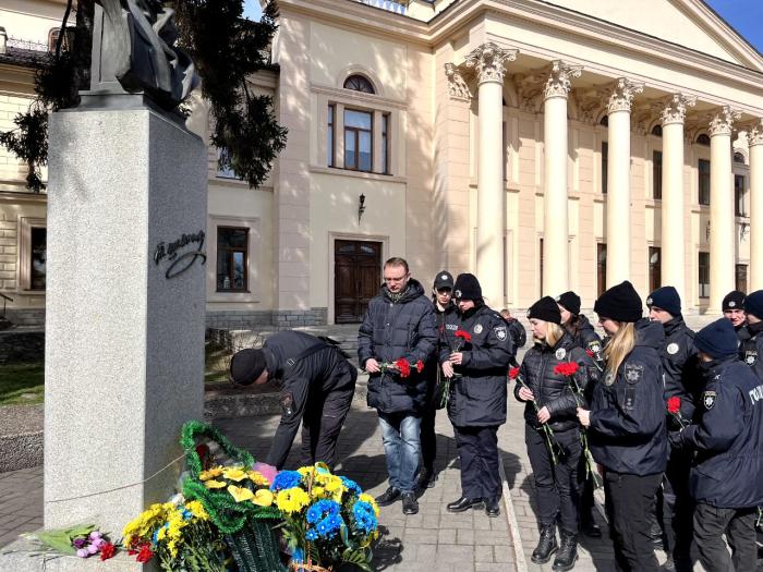 Курсанти вшанували пам'ять Великого Кобзаря