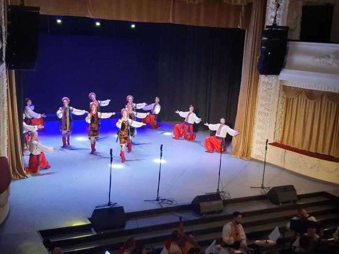 Курсанти університету відвідали концерт Академічного ансамблю пісні й танцю «Козаки Поділля»