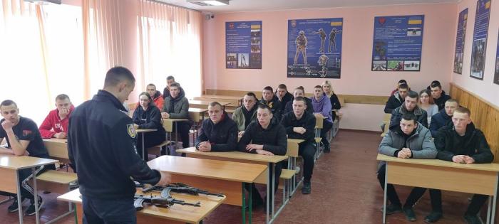 Курсанти набувають практичних навичок