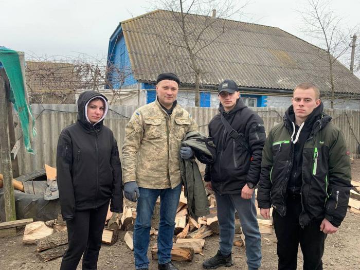 Допомагаємо та обов'язково переможемо!