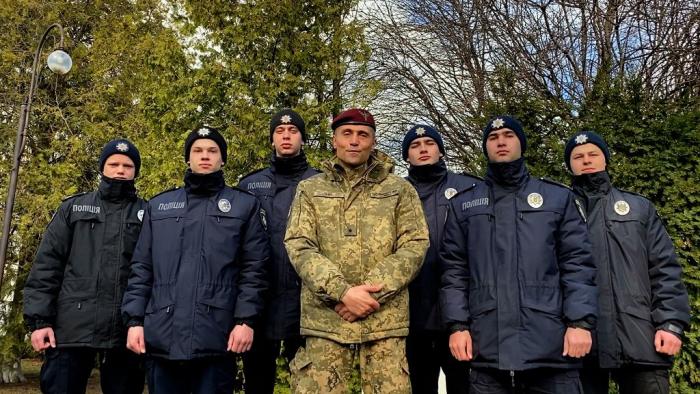 Курсанти факультету № 4 передають музичну естафету «Подаруй пісню бійцям» Сумській філії (відео)