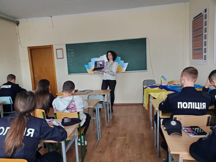 Бесіда з курсантами «Пишаємося Україною!»