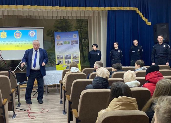 Школярів м. Борщів ознайомили з університетом 