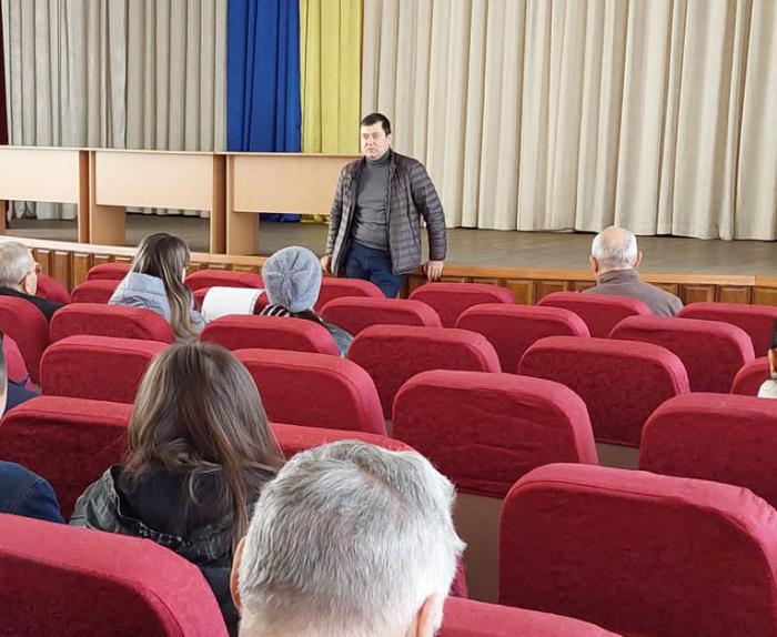 Проректор Михайло Бурдін провів нараду з науково-педагогічним колективом