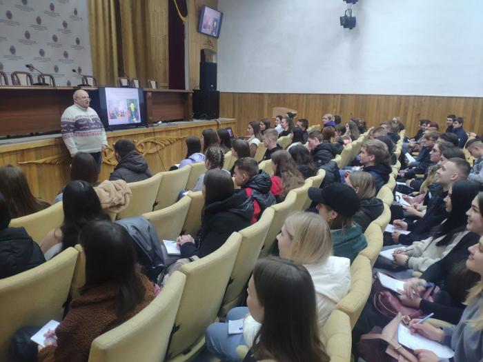 В університеті розпочалися заняття слухачів молодіжного проєкту «Кадетський корпус поліції»