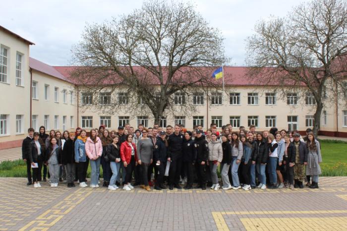 Профорієнтаційна зустріч із випускниками шкіл с. Романківці