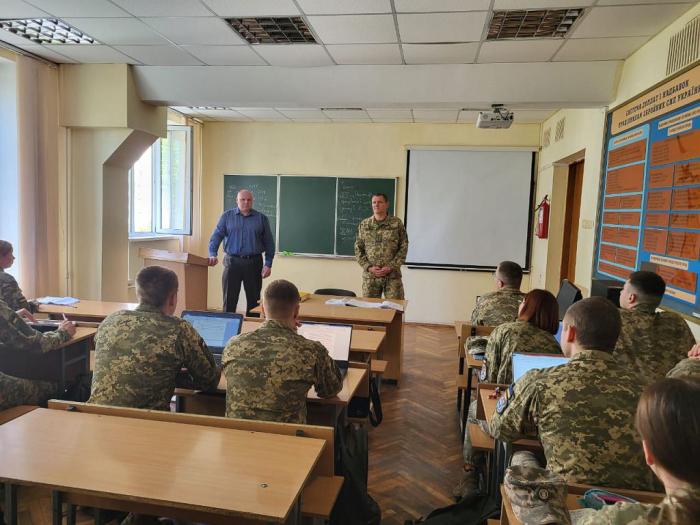 Взаємодія між закладами вищої освіти