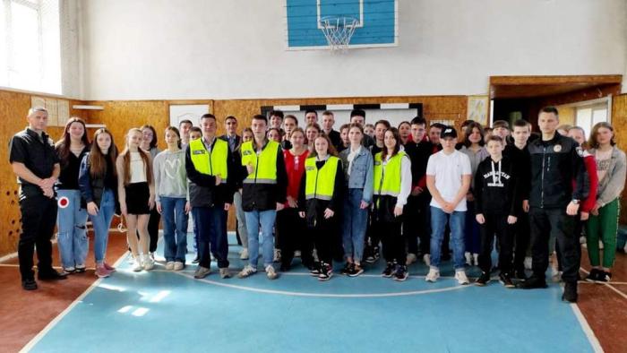 Представники ХНУВС провели лекції з безпеки дорожнього руху