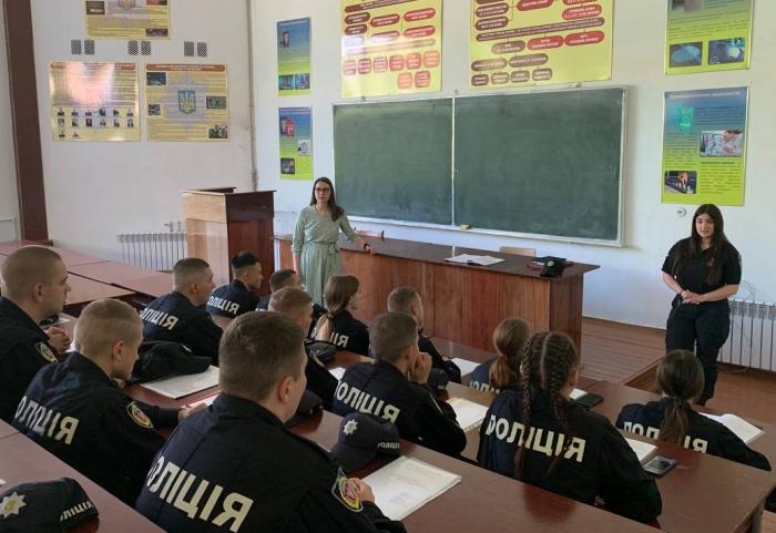 Бінарне заняття з конституційного права