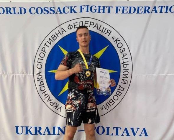 Курсант Андрій Чорнобривець – переможець обласного чемпіонату з козацького двобою