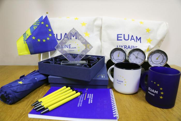 Визначено переможців конкурсу есе англійською мовою