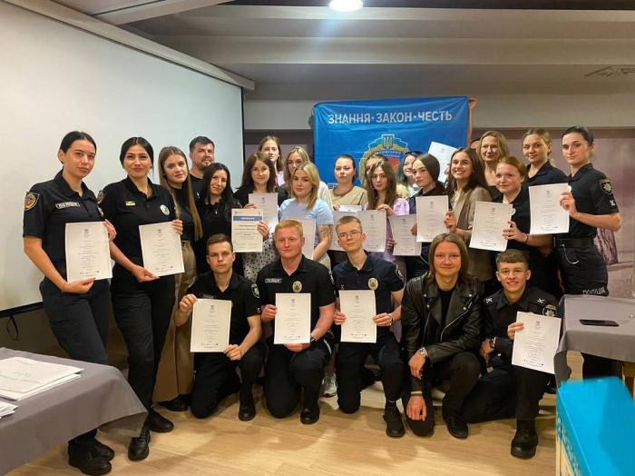 Завершилися заняття курсантів та студентів у «Літній школі» Університету імені Адама Міцкевича