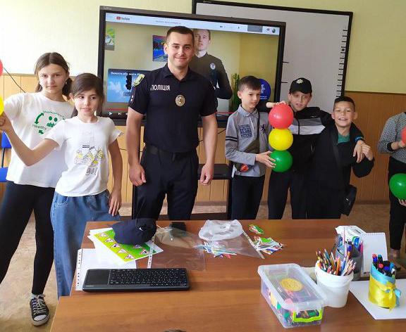 Про правила безпеки – маленьким українцям 	