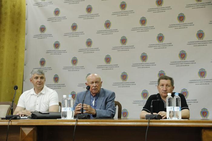 Зустріч курсантів і студентів з першим віцепрезидентом Національної академії правових наук України Олександром Бандуркою