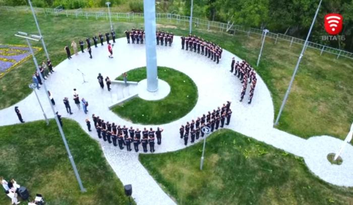 На Вінницькому телеканалі «ВІТА» вийшов сюжет про випуск кадетів поліції