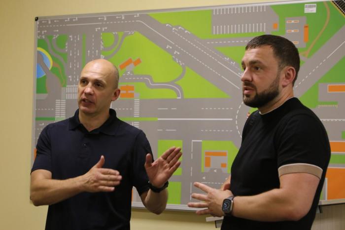 Відбулась робоча зустріч із питань діяльності Автошколи для осіб з інвалідністю