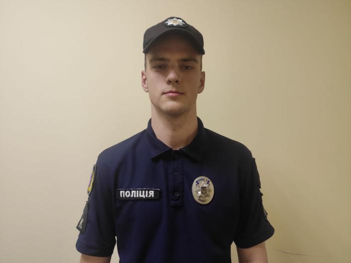 Курсанти факультету № 4 отримали сертифікати за активну участь у тренінгу