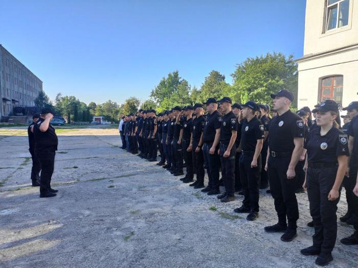 Слухачам магістратури присвоєні чергові спеціальні звання поліції