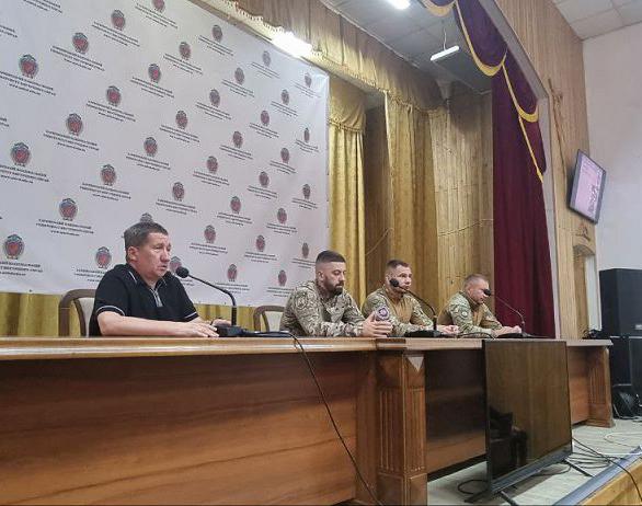 Бійці підрозділу КОРД провели зустріч із курсантами університету