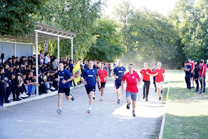 Спортивні змагання курсантів факультетів № 1 та № 4 до Дня фізичної культури та спорту