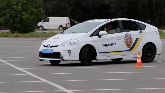 Запрошуємо на навчання до Автошколи ХНУВС! (відео)