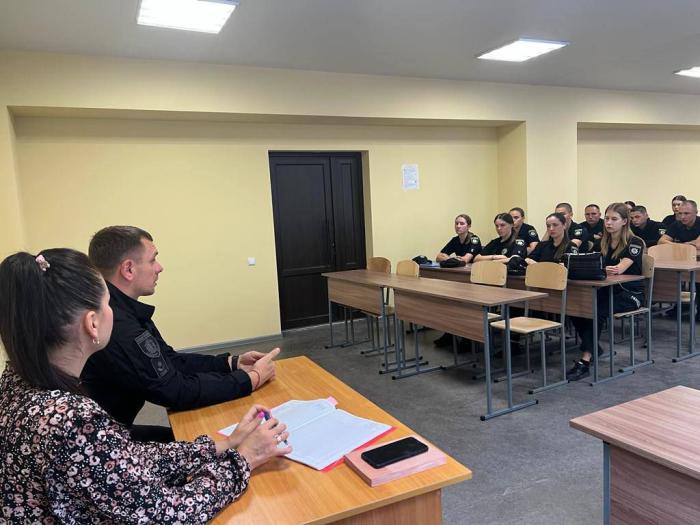 Професійна компетентність працівника поліції – тема бінарного заняття