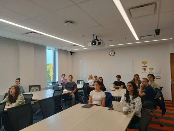 Бінарне лекційне заняття в Університеті Мічигану, США провів викладач ХНУВС