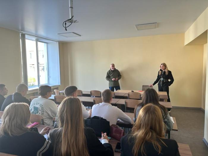 Для студентів-першокурсників розпочалися очні заняття