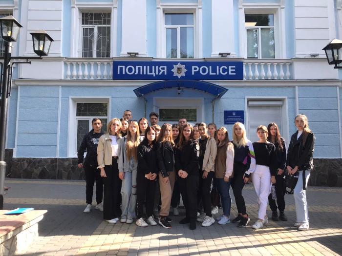 Бінарне заняття за участі працівників практичних підрозділів поліції