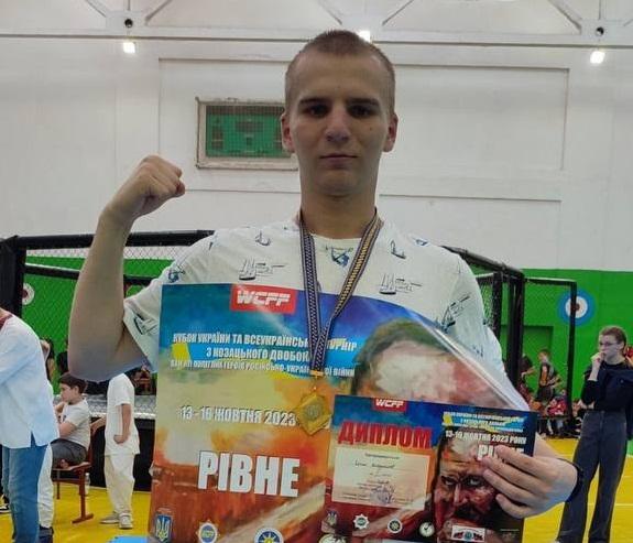 Курсант Владислав Кочин – переможець Кубку України з козацького двобою