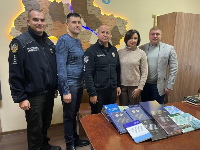 Наукова спільнота університету продовжує поповнювати фонд наукової бібліотеки