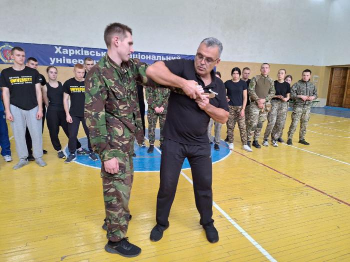 Практичне заняття із удосконалення навичок прийомів захисту