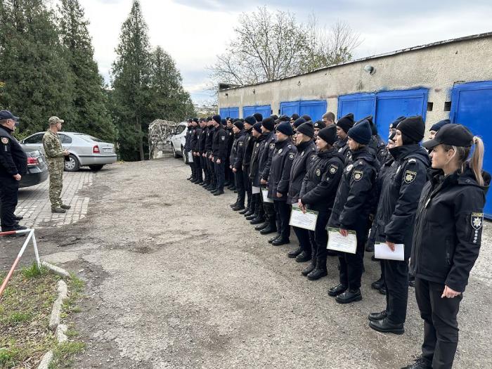 Курсантів університету відзначено нагородами