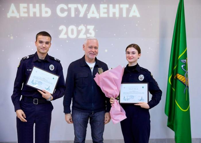 Харківський міський голова відзначив курсантів ХНУВС