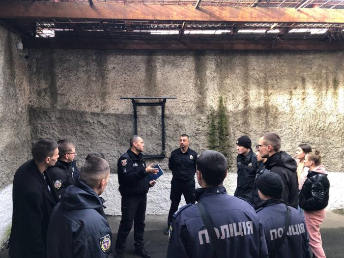 Курсанти ознайомилися з роботою ізолятора тимчасового тримання