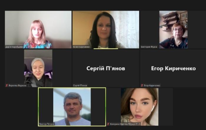 До Дня університету відбулось засідання наукового гуртка 