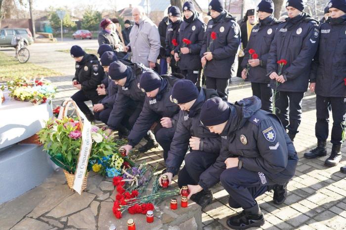 Харківський національний університет внутрішніх справ вшанував пам’ять жертв голодоморів