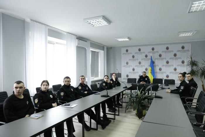 Факультативне заняття Школи наукового лідерства ХНУВС з питань наукової діяльності