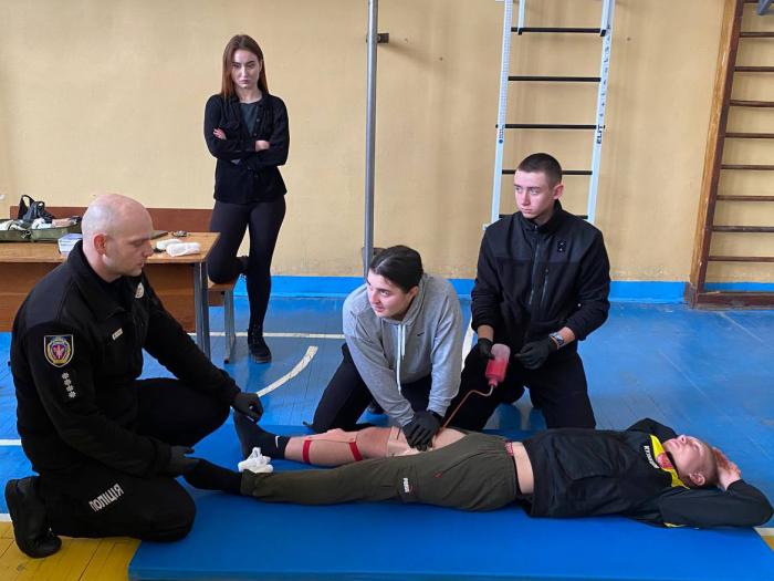 Практичне заняття з надання допомоги згідно алгоритму MARCH