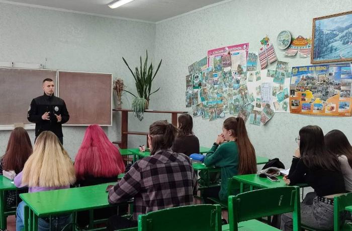 Профорієнтаційна робота в регіонах України