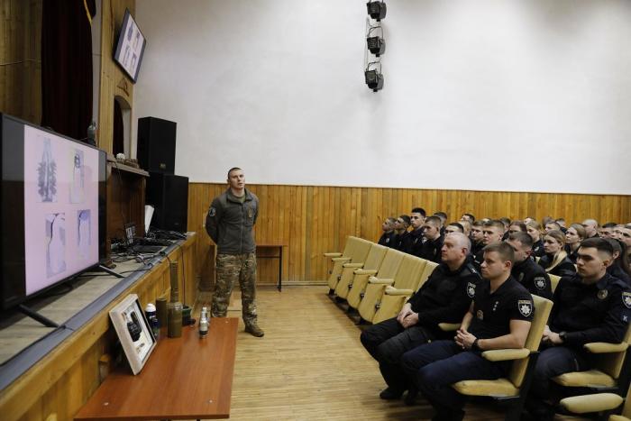 Training session on explosive safety and tactical medicine