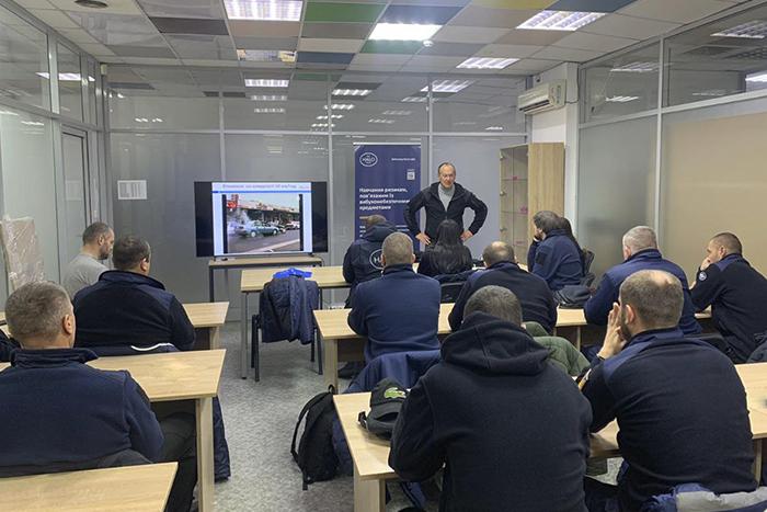 Допомагаємо удосконалювати навички водіння