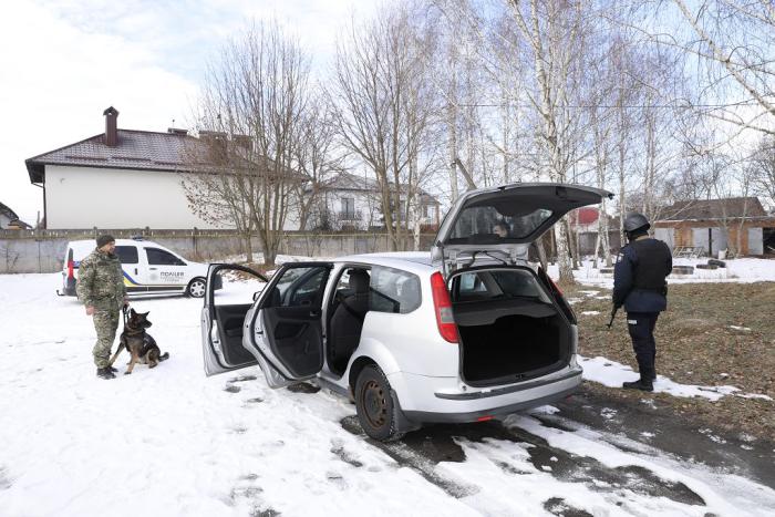 Курсанти відпрацювали алгоритм несення служби на блокпосту
